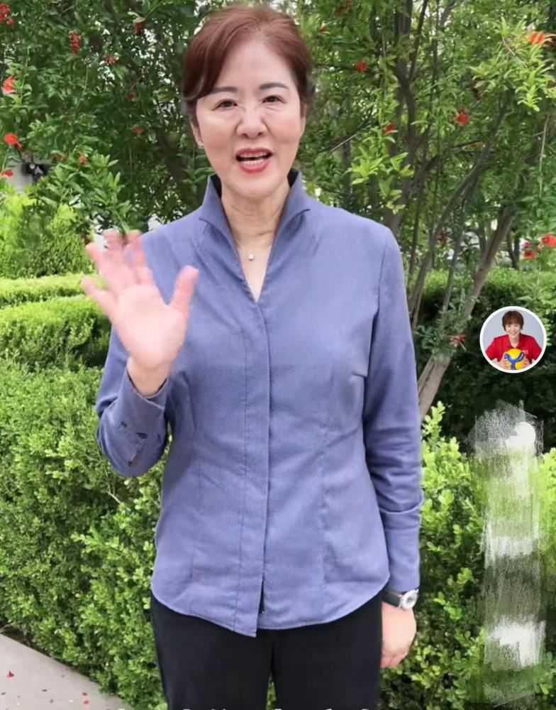 王小帅 张艺谋 马俪文 娄烨 张暖忻 崔永元《收获》经典访 谈专栏《一个人的电影》第二期（收获文丛） Kindle电子书王小帅表示,中国近几年电影产业发展迅速,面向两岸青年举行影展;恰逢其时,海峡两岸、港澳地区、新加坡等华语圈青年影人共同参与,令整体视野更广阔